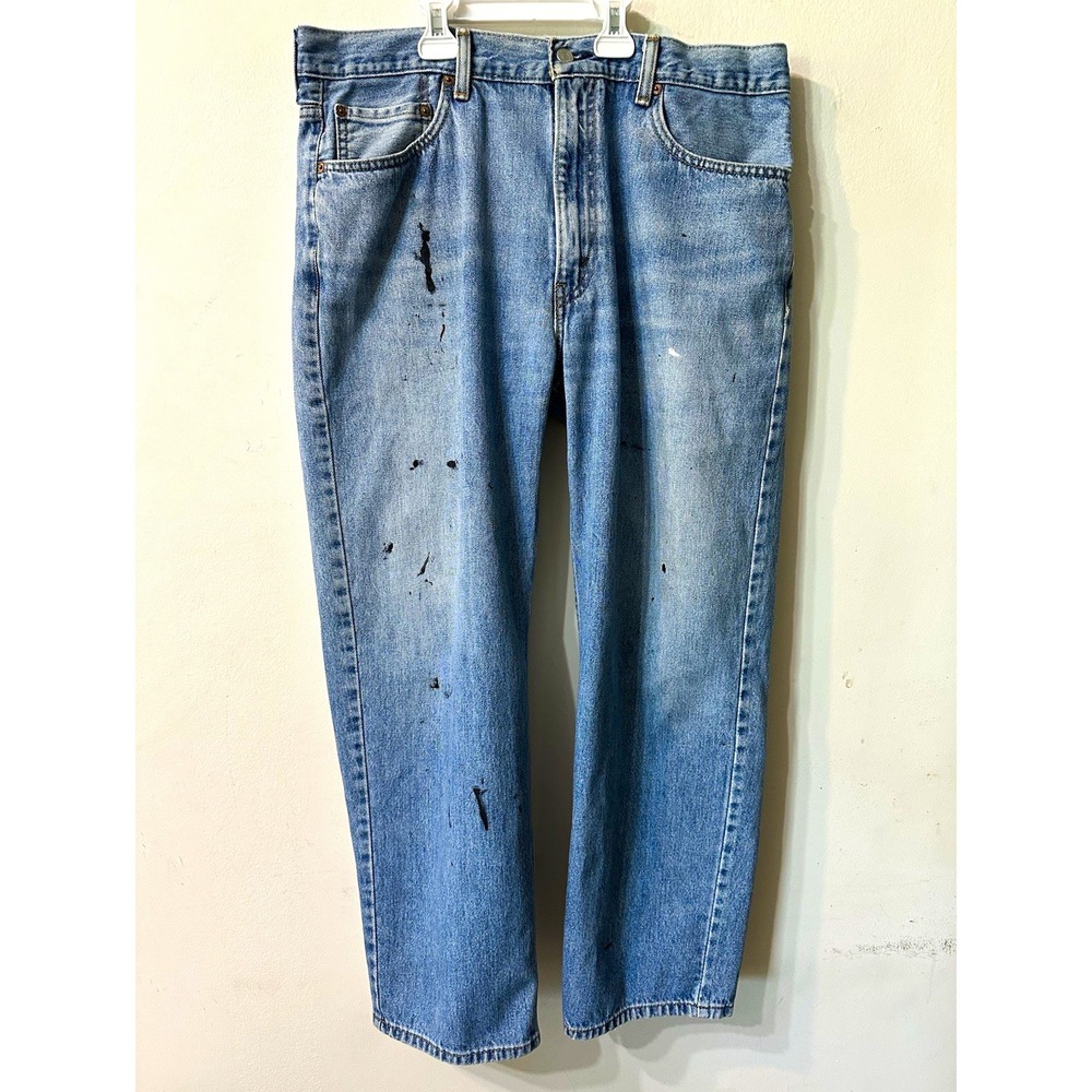 Levis 550 Jeans Mens 38x30 Light Wash Blue Denim Relaxed Fit Paint Splatter Work